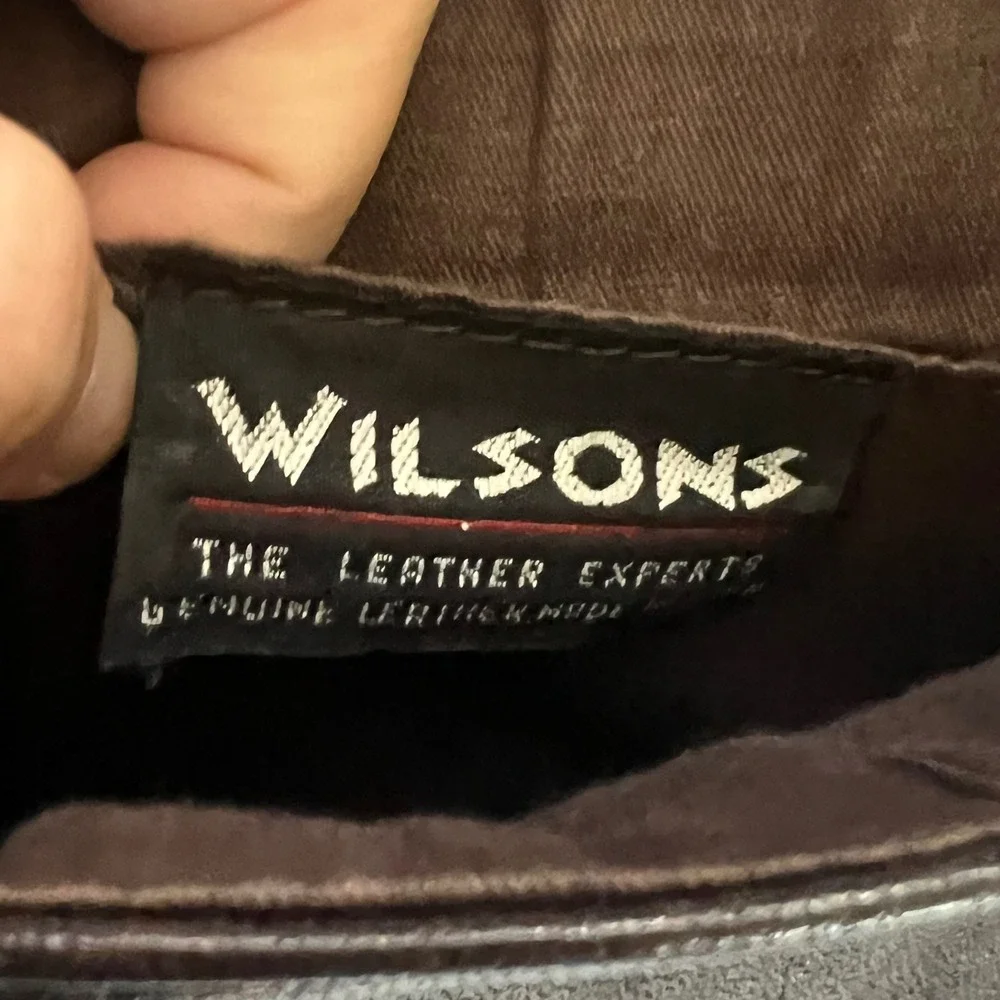 Wilsons‎ Leather Small Brown Crossbody Shoulder Bag